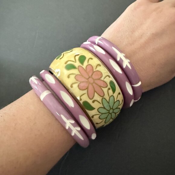 NWT Fantasia India Floral Yellow Purple Bangles Hand Painted Carved Set of 5 - Picture 2 of 10